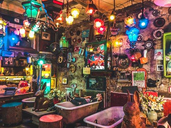 Szimpla Cafe